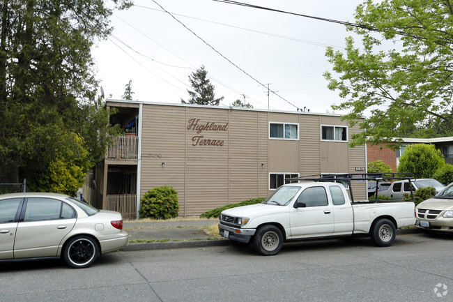 Building Photo - Highland Terrace Apartments