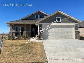 Building Photo - 13305 Mesquite Trl