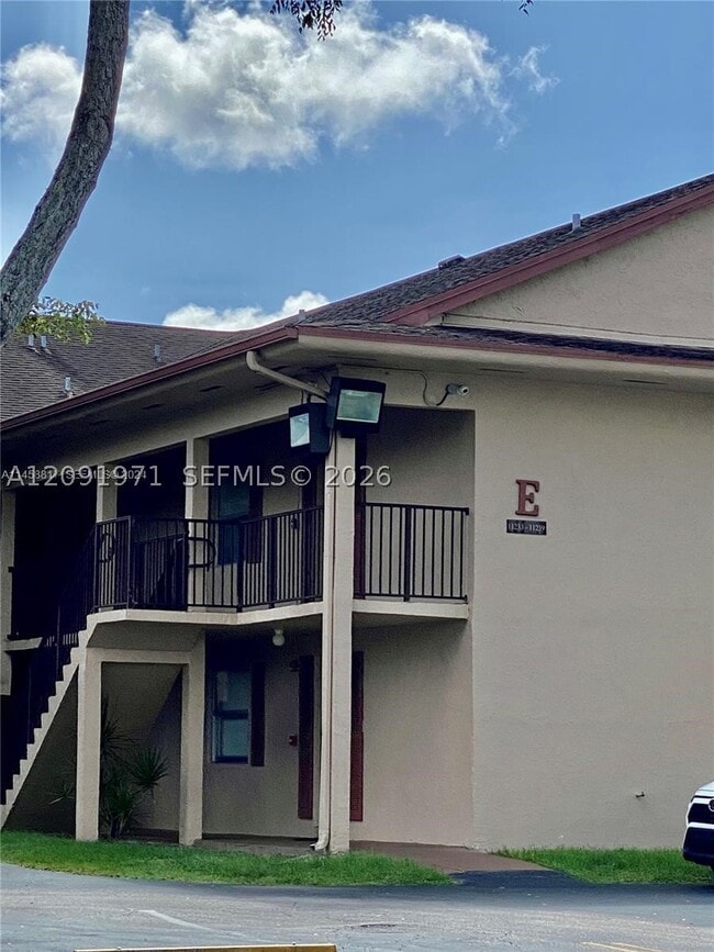 Building Photo - 11233 SW 88th St