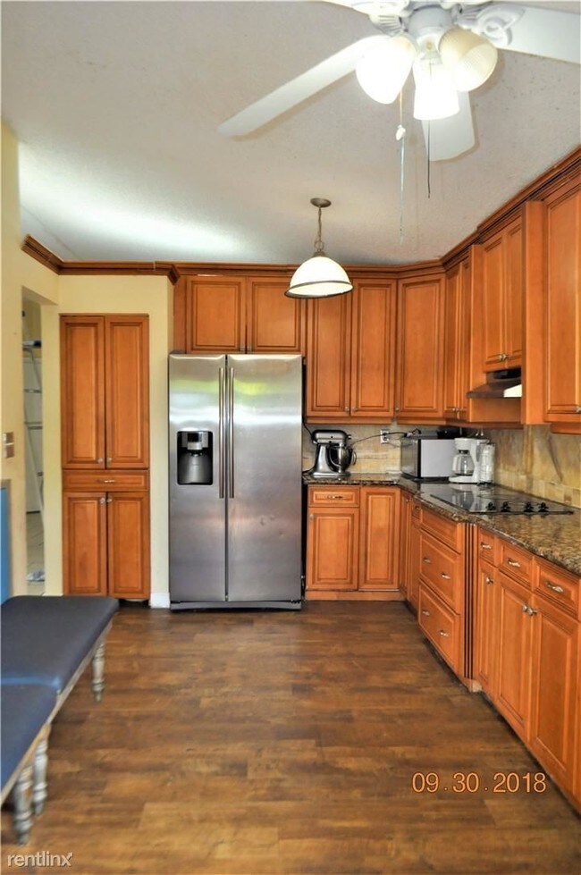 Building Photo - 3 br, 2 bath House - 810 Cumberland Ter