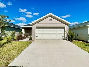 Building Photo - 2611 Tulip Dr