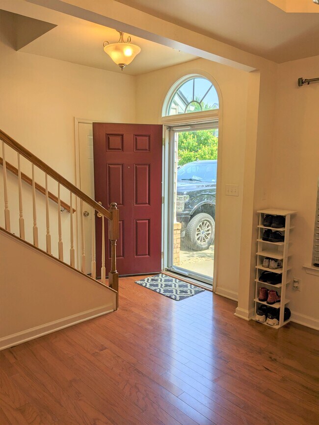 Photo - 117 Kelly St Townhome