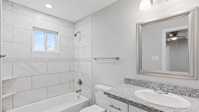 Building Photo - 6421 Osprey Dr