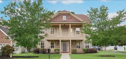 Building Photo - 4009 Cedar Point Ave