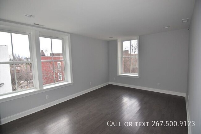 Foto del edificio - 4100 Parkside Ave