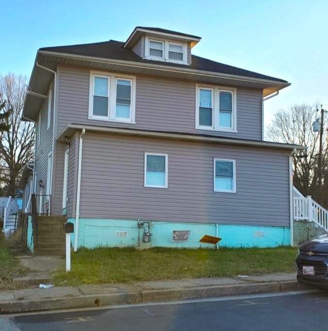 Primary Photo - 3247 Magnolia Ave