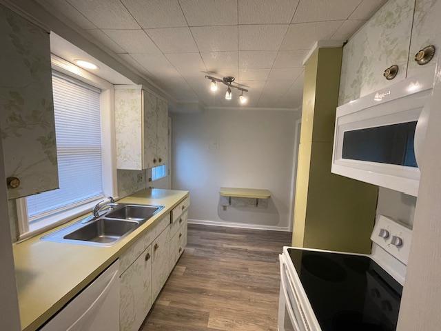 Foto del edificio - 2935 Rumson Dr