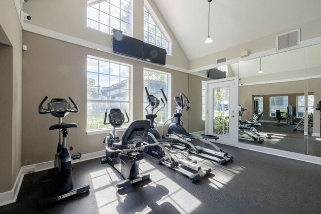 Building Photo - Park at Via Veneto Building Photo - Park at Via Veneto