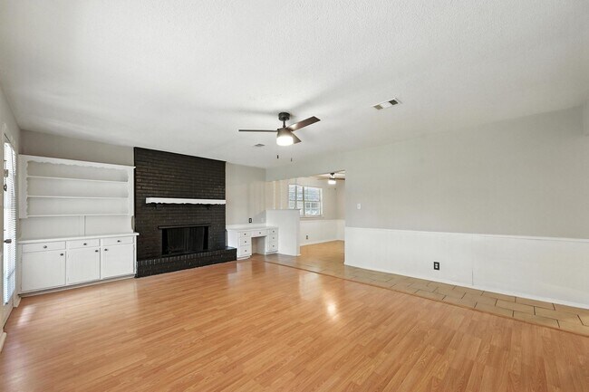 Foto del edificio - QUAINT 3 Bed, 2 Bath Home in Mckinney, TX!...