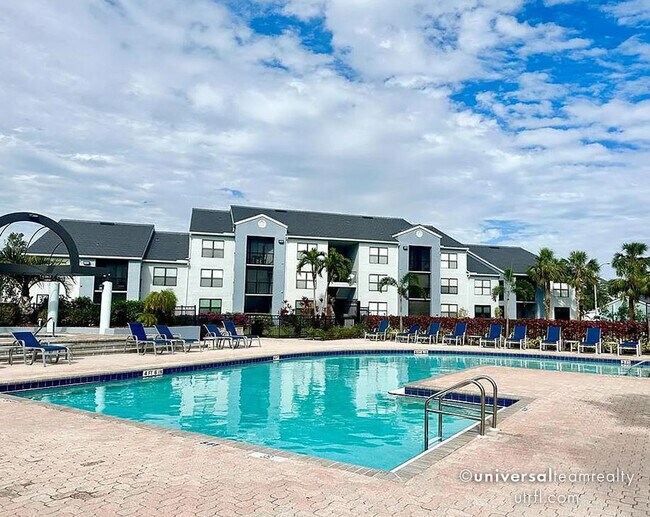 Building Photo - 13565 Eagle Ridge Dr