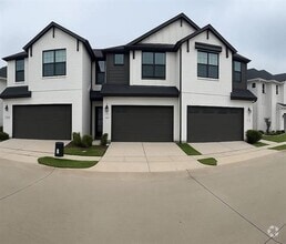 Building Photo - 1122 Bowie Dr