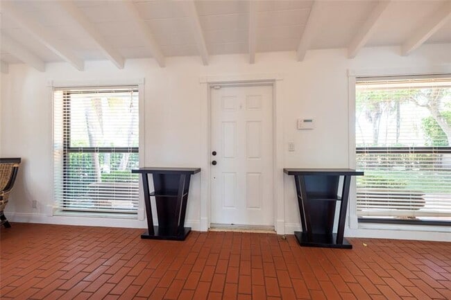 Building Photo - 3412 Leigh Rd