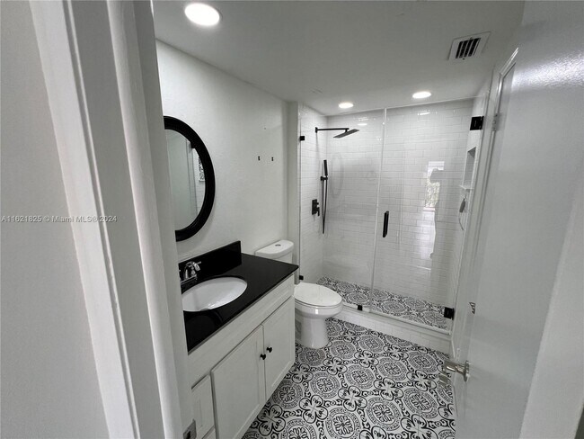 Foto del edificio - 8000 SW 81st Dr