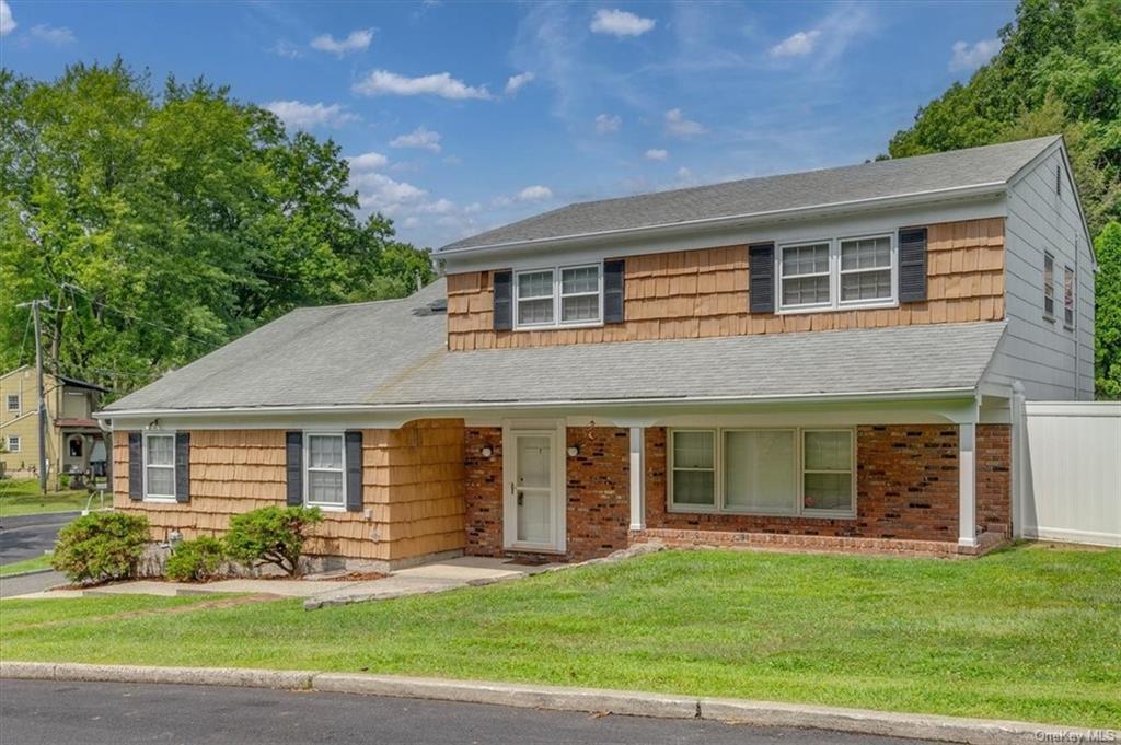 Primary Photo - 7 Shaw Ln
