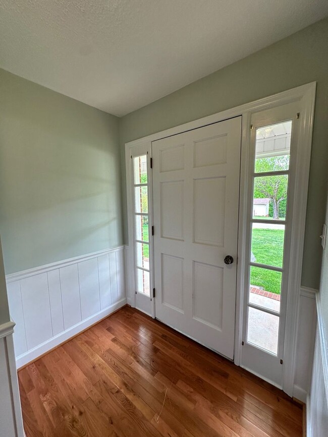 Foto del edificio - MOVE-IN READY! NO HUD NO SECTION 8