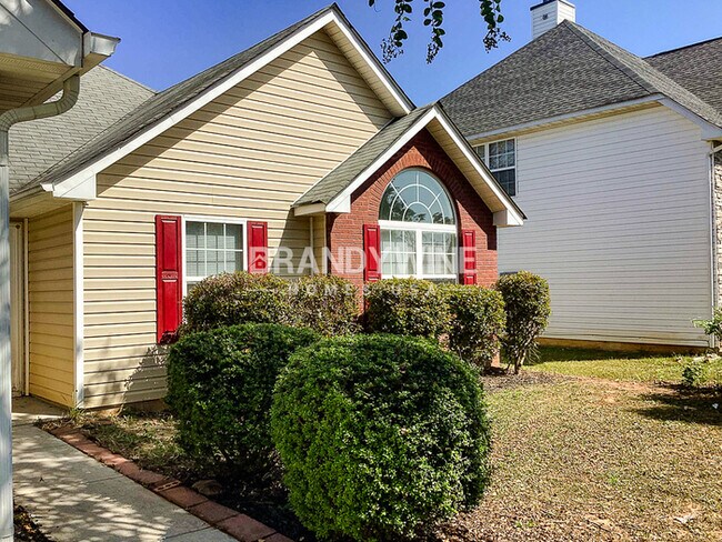 Foto del edificio - 2056 Registry Pl