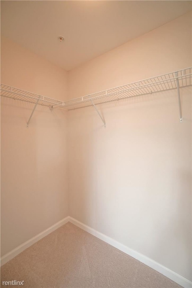 Building Photo - 2 br, 1 bath  - 1036 NW 87th Ave