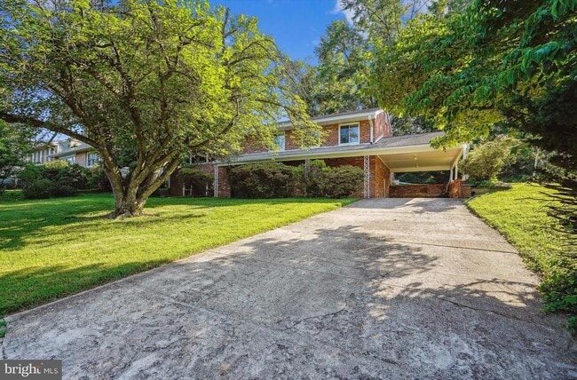 Building Photo - 2119 Natahoa Ct