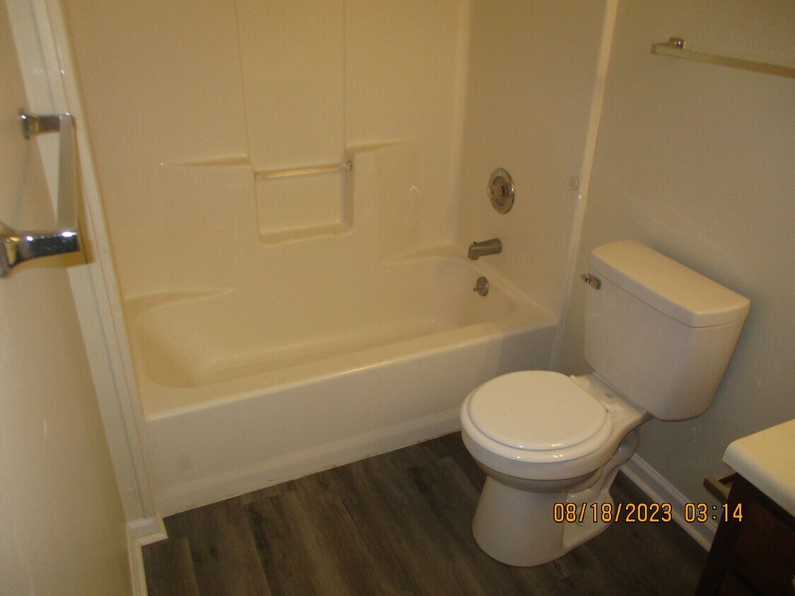 Foto del edificio - 3107 Fernridge Dr