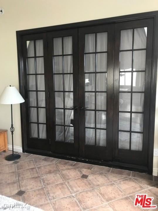 Building Photo - 2 br, 2 bath Condo - 816 S Bundy Dr Apt 3