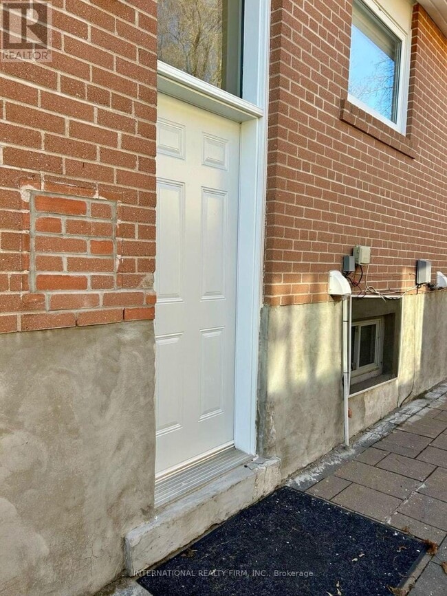 Building Photo - 77 Elise Terrace