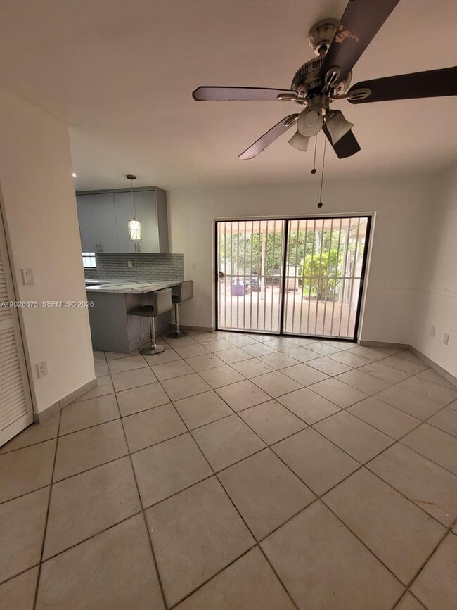 Foto del edificio - 2438 SW 109th Ct