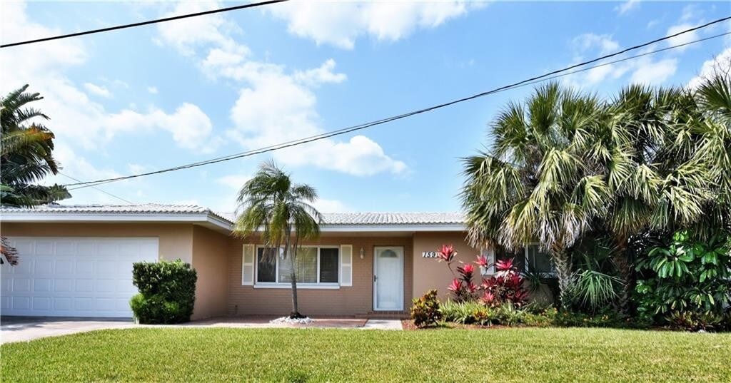 15901 Gulf Blvd, Redington Beach, FL 33708 House Rental in Redington