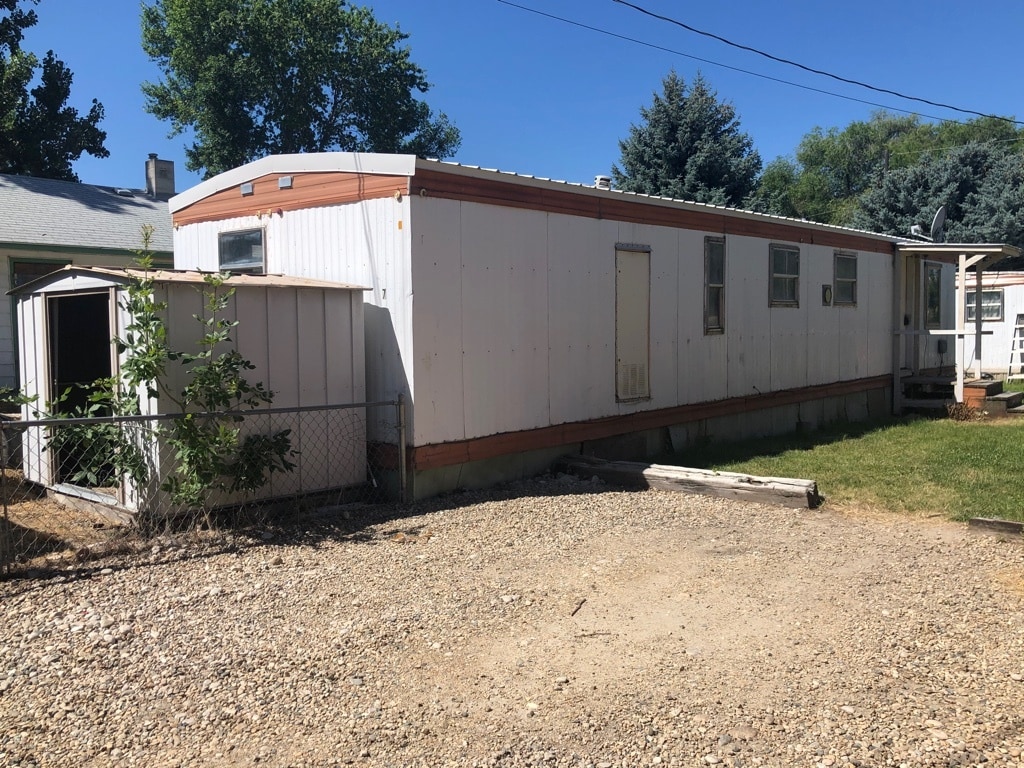 Primary Photo - 321 E Idaho St