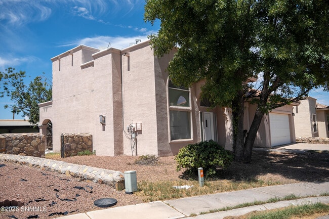 Building Photo - 804 Bonnie Ct