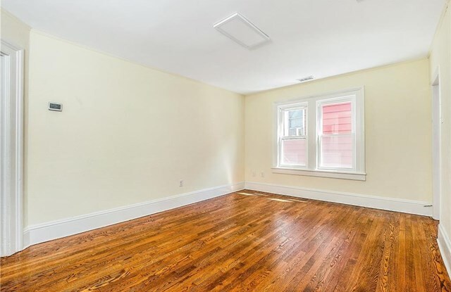 Building Photo - 50 Wildey St