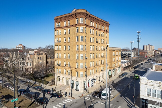 Multi-family high-rise buildings can be found in Bronzeville.