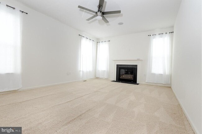 Building Photo - 122 Blakely Rd