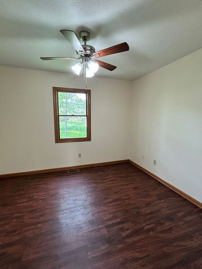 Foto del edificio - Three Bedroom Duplex