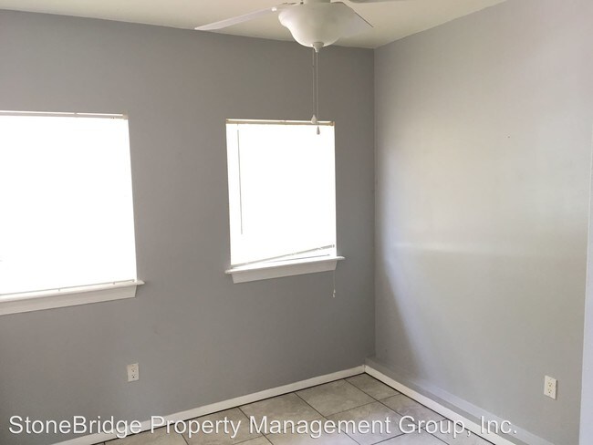 Building Photo - 2 br, 1 bath House - 1520 Antilles Terrace