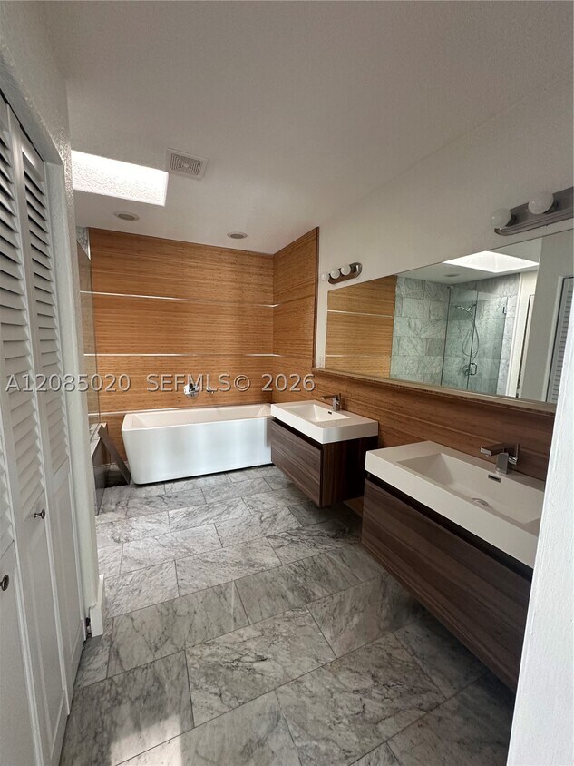Foto del edificio - 14609 SW 143rd Ct