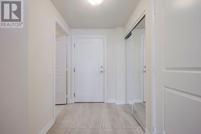 Building Photo - 35-3235 Watergarden Dr