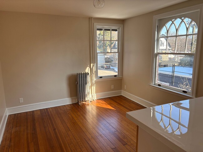 Foto del edificio - 120 Greenwood Ave