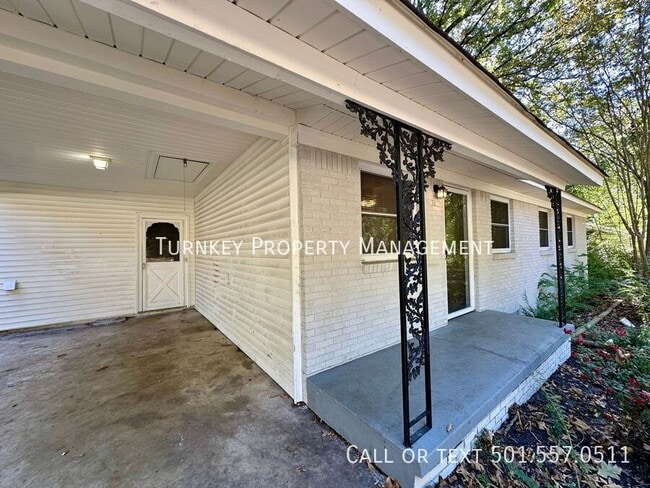Building Photo - 1011 Edgehill