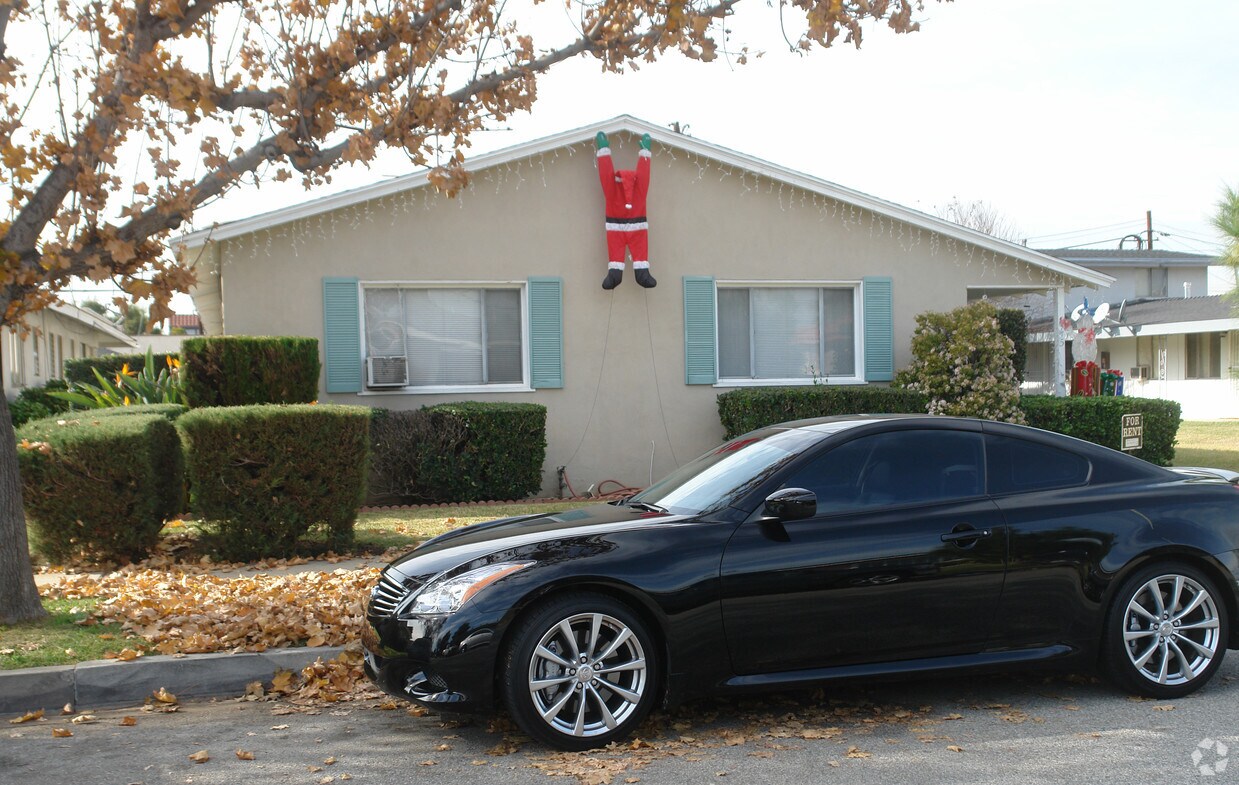 Building Photo - 645 S Eremland Dr