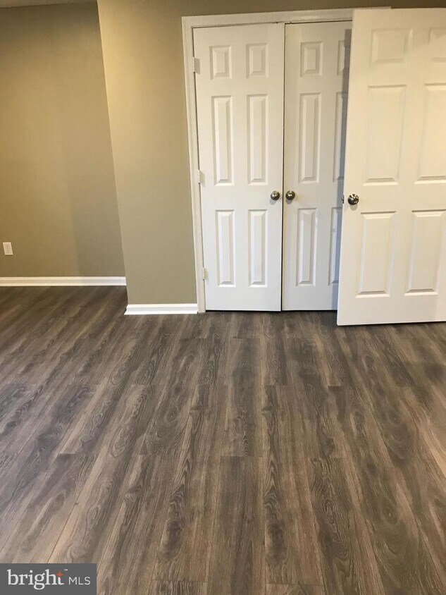 8036 Idylwood Rd, Dunn Loring, VA 22027 House Rental in Dunn Loring