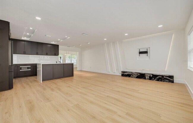 Foto del edificio - 1723 Cypress Ave