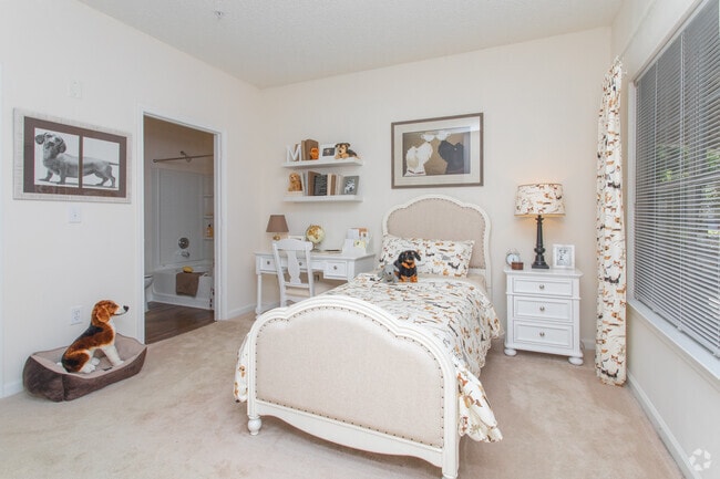 2BR, 2BA - 1252SF - Walden Brook Apartments