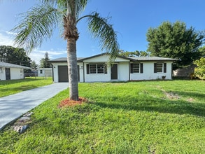 Building Photo - 1961 Academy St NE
