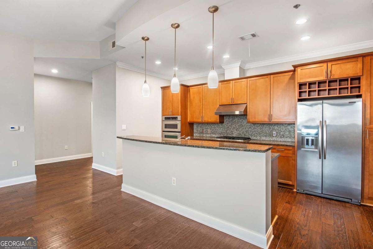 Primary Photo - 270 17th St NW