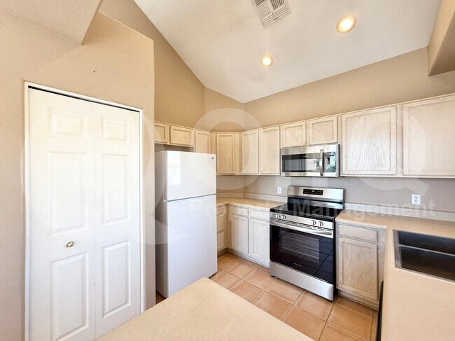 Foto del edificio - 1001 N Pasadena