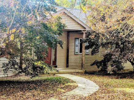 Primary Photo - 2254 Apple Rd