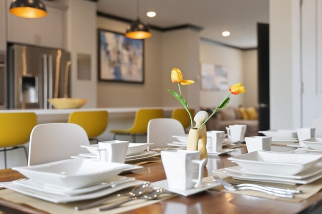 Building Photo - 7943 Potter Pl