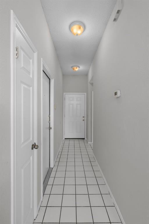 Foto del edificio - 7410 Crepe Myrtle Dr