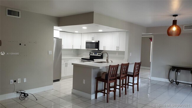 Foto del edificio - 9280 SW 123rd Ct