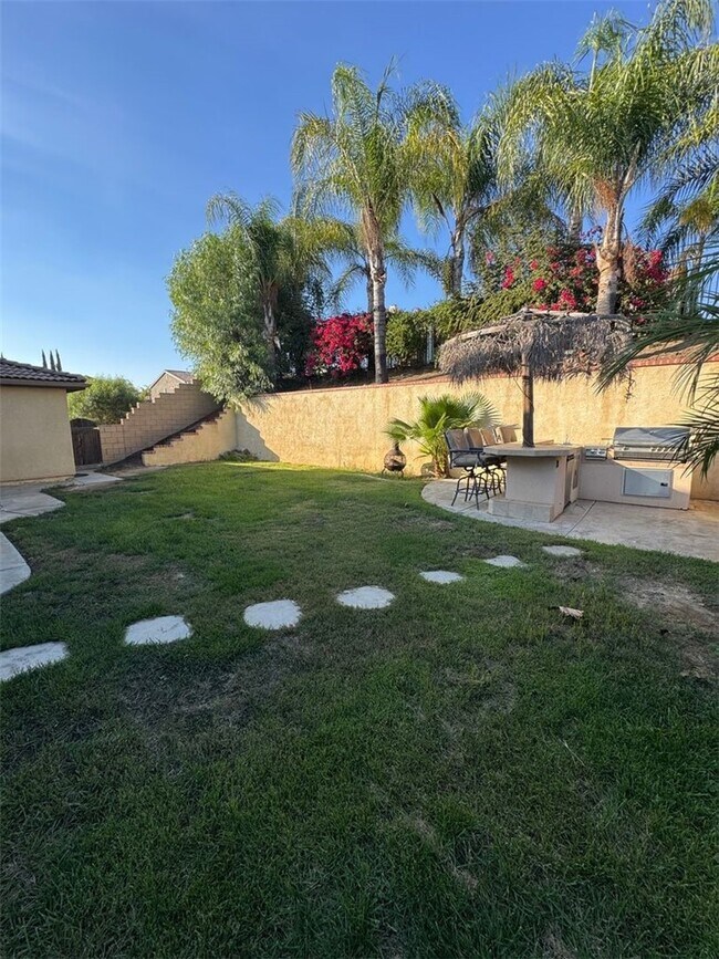 Building Photo - 35674 Yellowstone St
